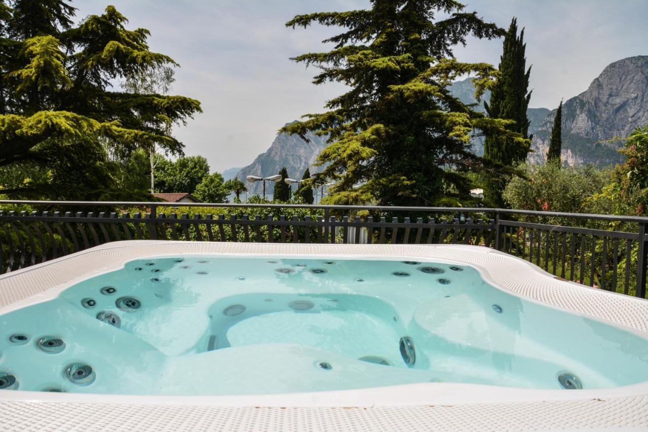 Villa Torbole Torbole Sul Garda Exterior foto