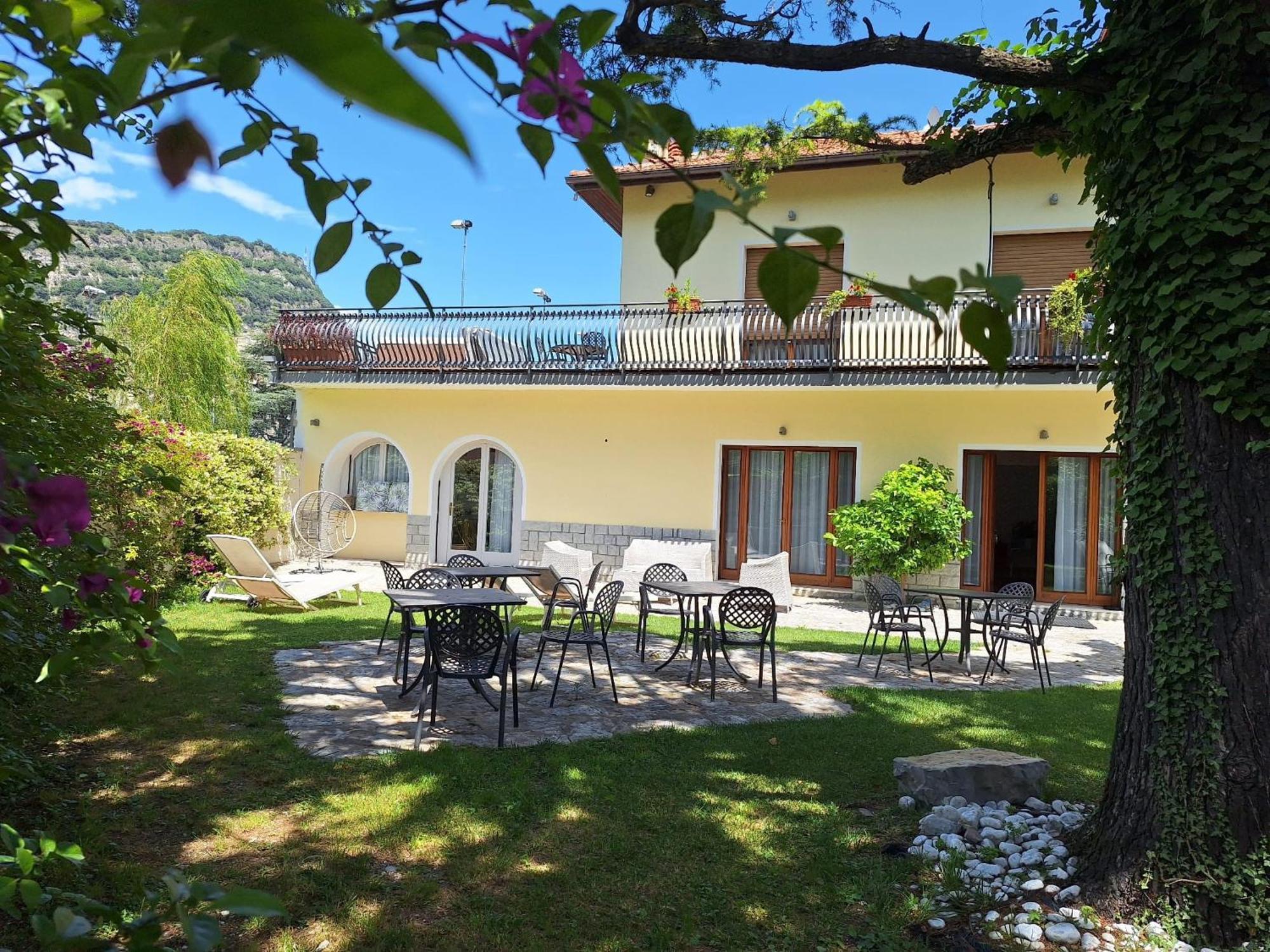 Villa Torbole Torbole Sul Garda Exterior foto